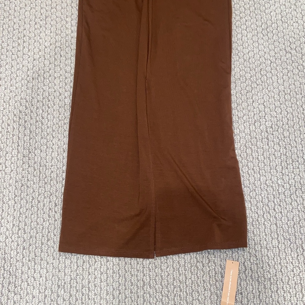 New with Tags! Reformation Rylan Chestnut Skirt, XS - Picture 4 of 7